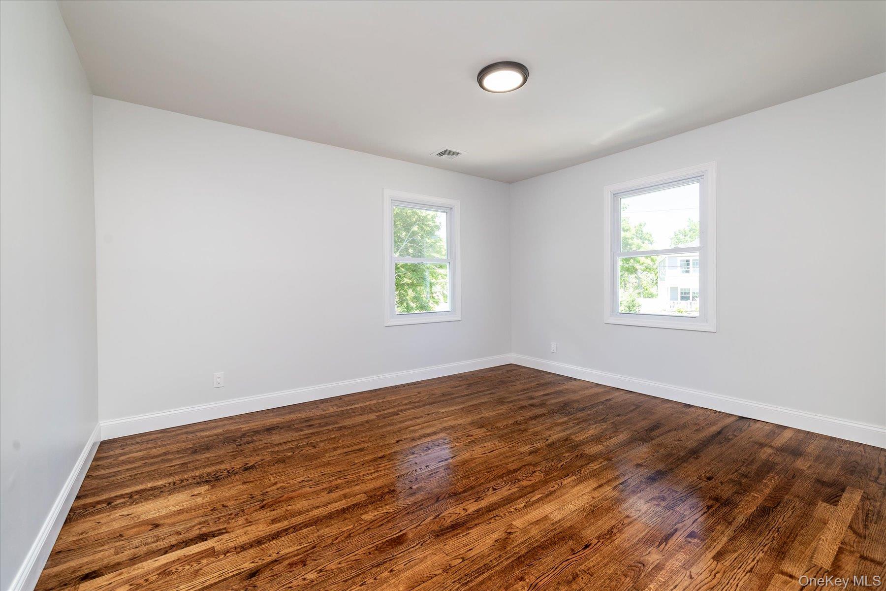 62 Alhambra Road Baldwin, NY 11575 - Photo 22 of 35