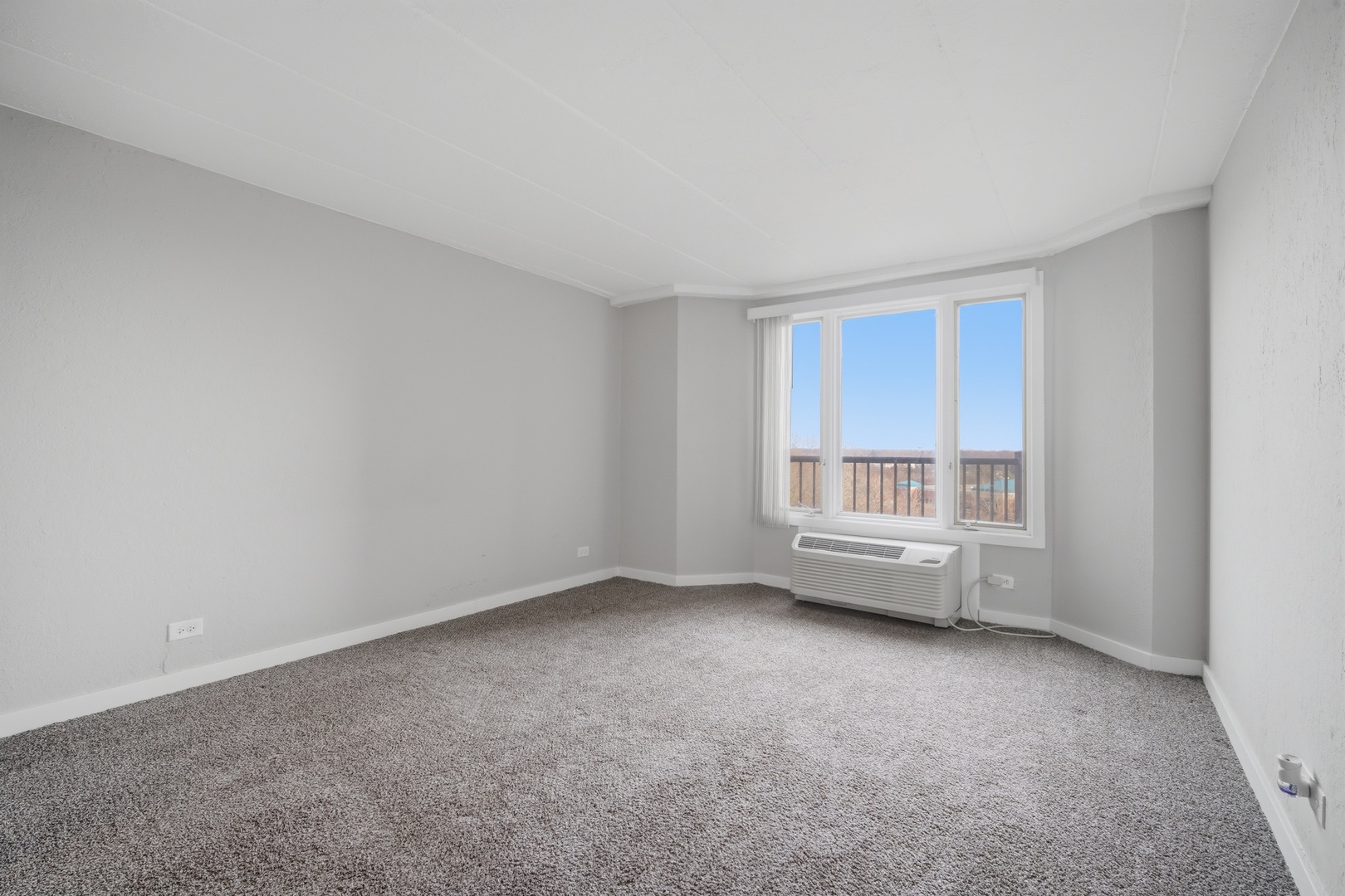 1 Renaissance Place, Unit 709 Palatine, IL 60067 - Photo 16 of 22