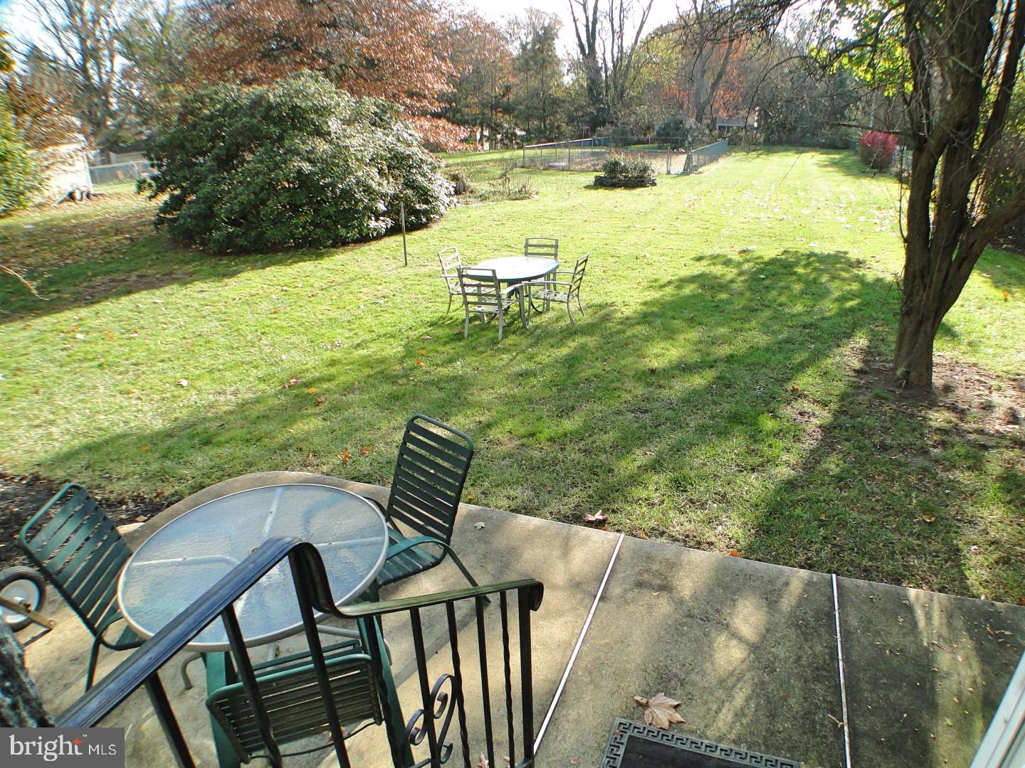 327 Powell Road Springfield, PA 19064 - Photo 24 of 25 Back Yard