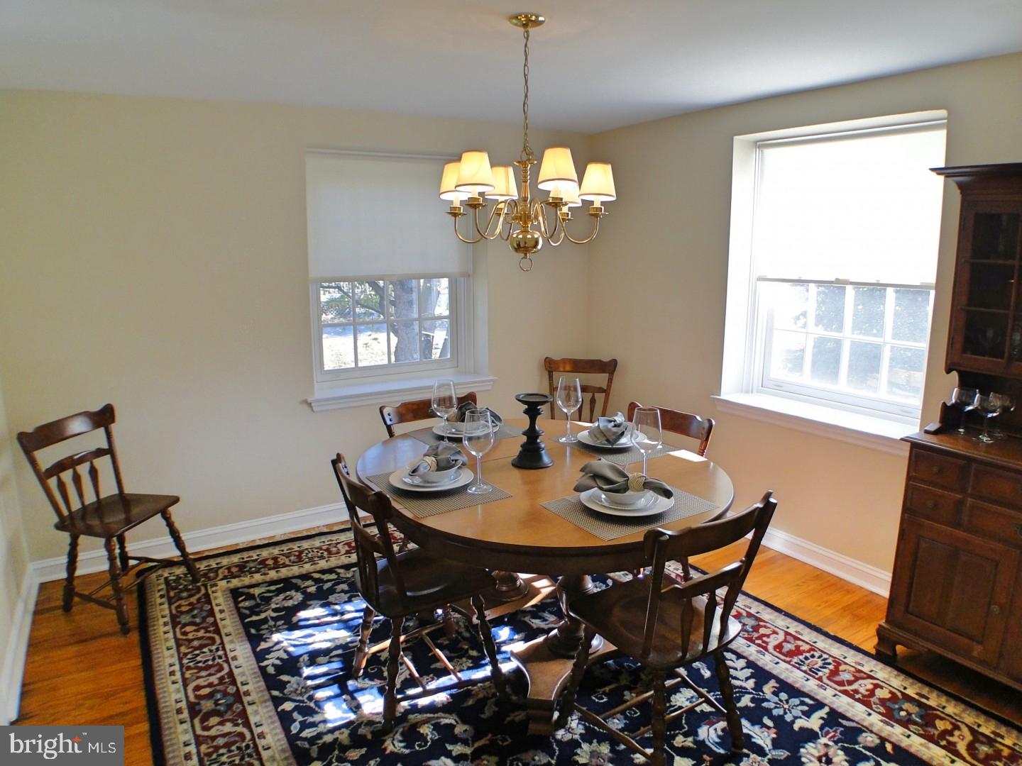 327 Powell Road Springfield, PA 19064 - Photo 5 of 25 Dining Room