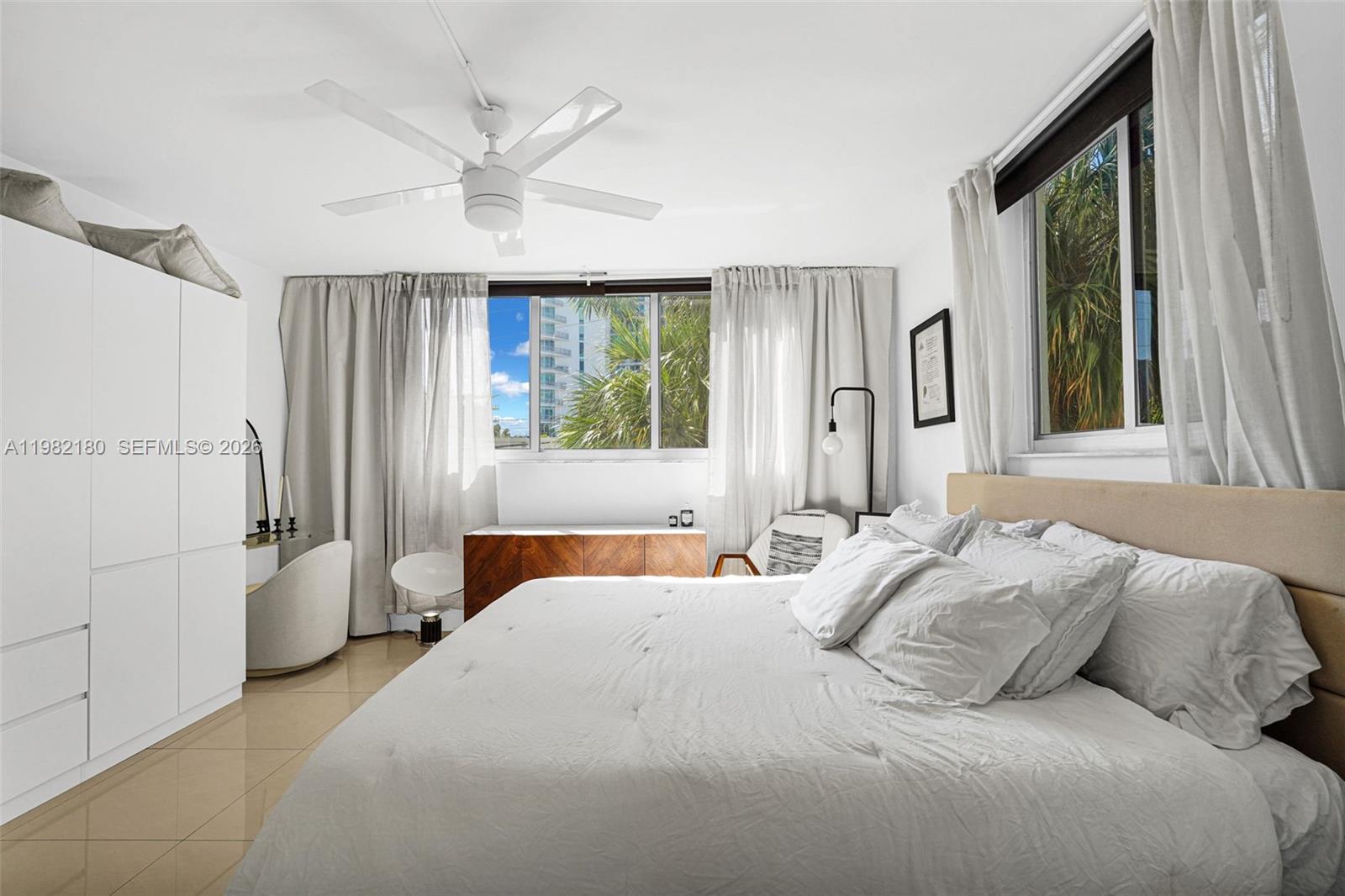 1605 Bay Road, Unit 201 Miami Beach, FL 33139 - Photo 18 of 45