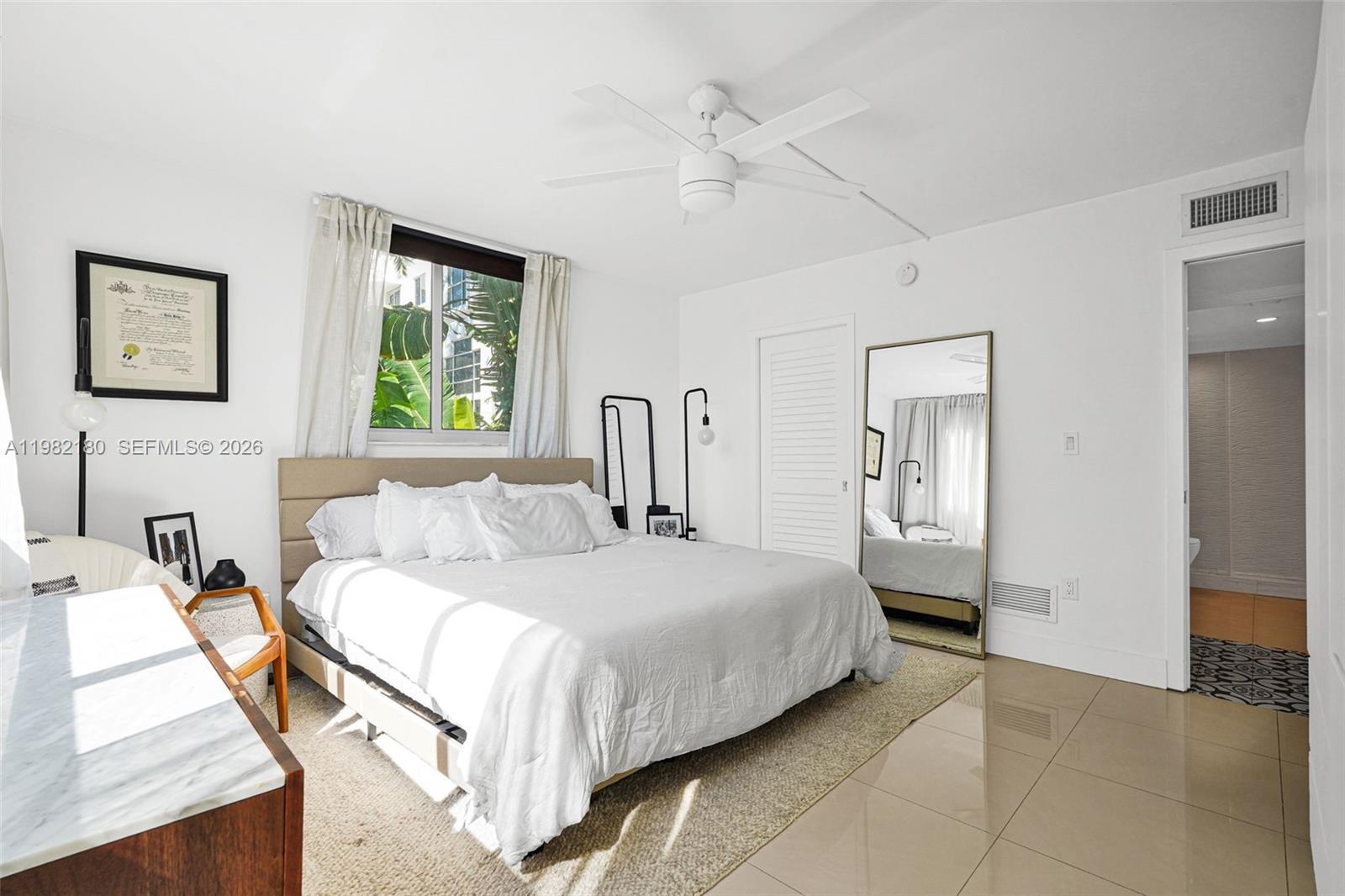 1605 Bay Road, Unit 201 Miami Beach, FL 33139 - Photo 20 of 45
