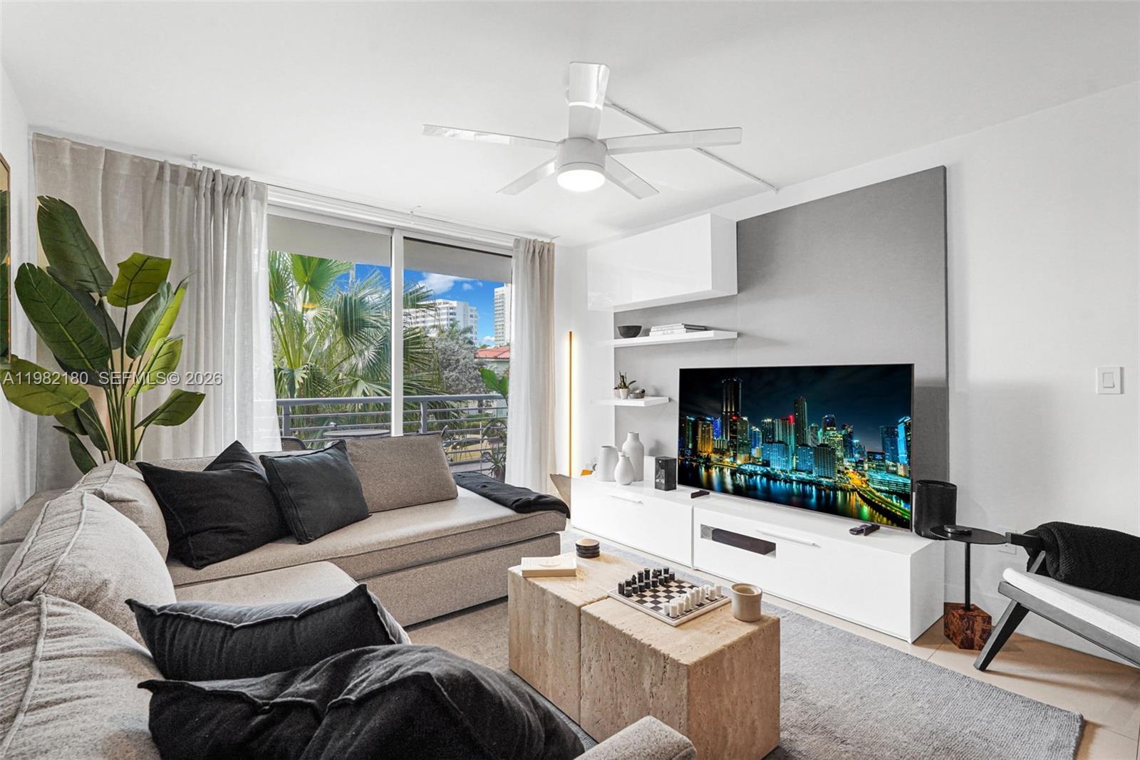 1605 Bay Road, Unit 201 Miami Beach, FL 33139 - Photo 2 of 45