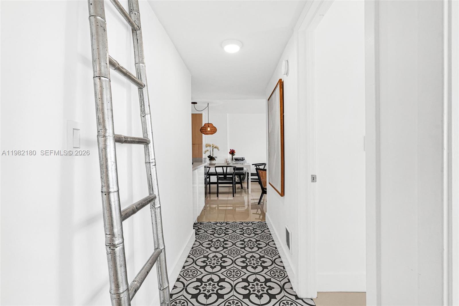 1605 Bay Road, Unit 201 Miami Beach, FL 33139 - Photo 25 of 45