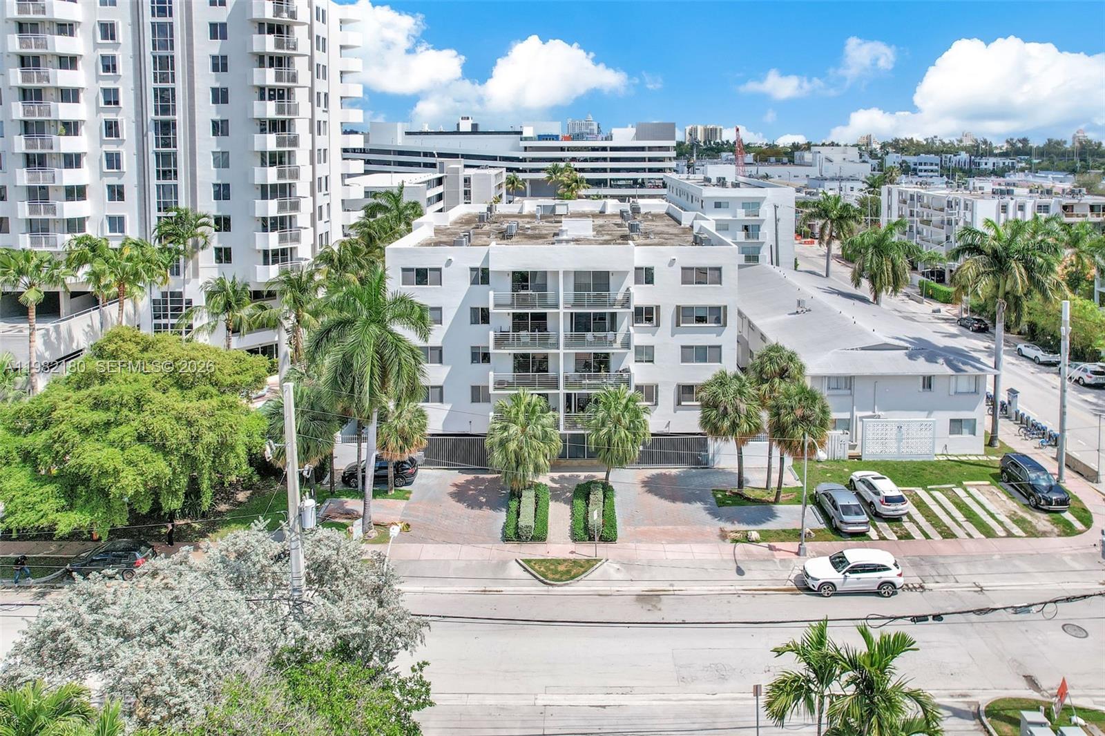 1605 Bay Road, Unit 201 Miami Beach, FL 33139 - Photo 34 of 45