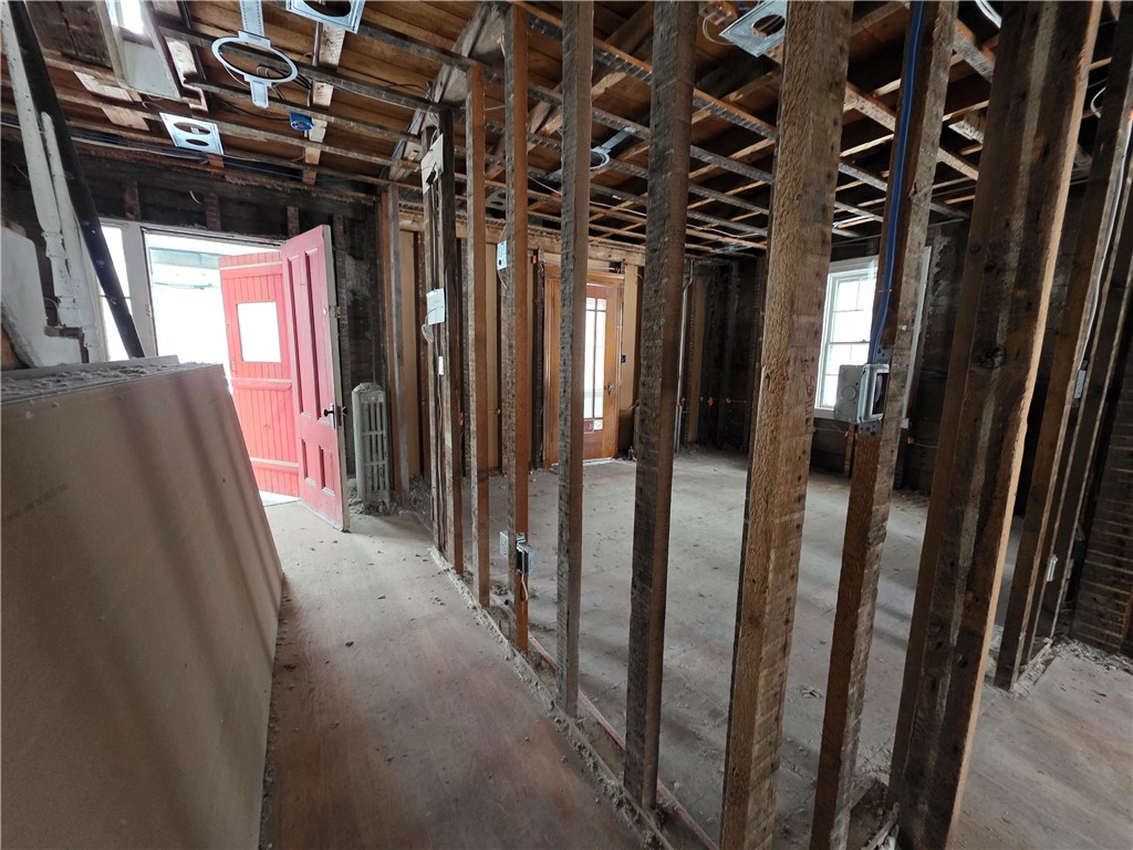 19 Mendon Road North Attleboro, MA 02760 - Photo 8 of 30