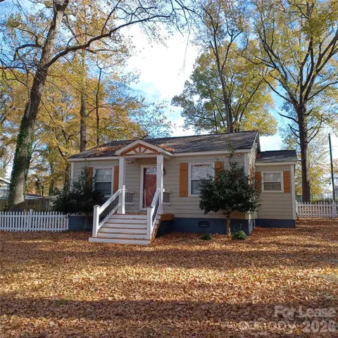 $1,550 | 1514 Lisbon Lane, Charlotte, NC 28269