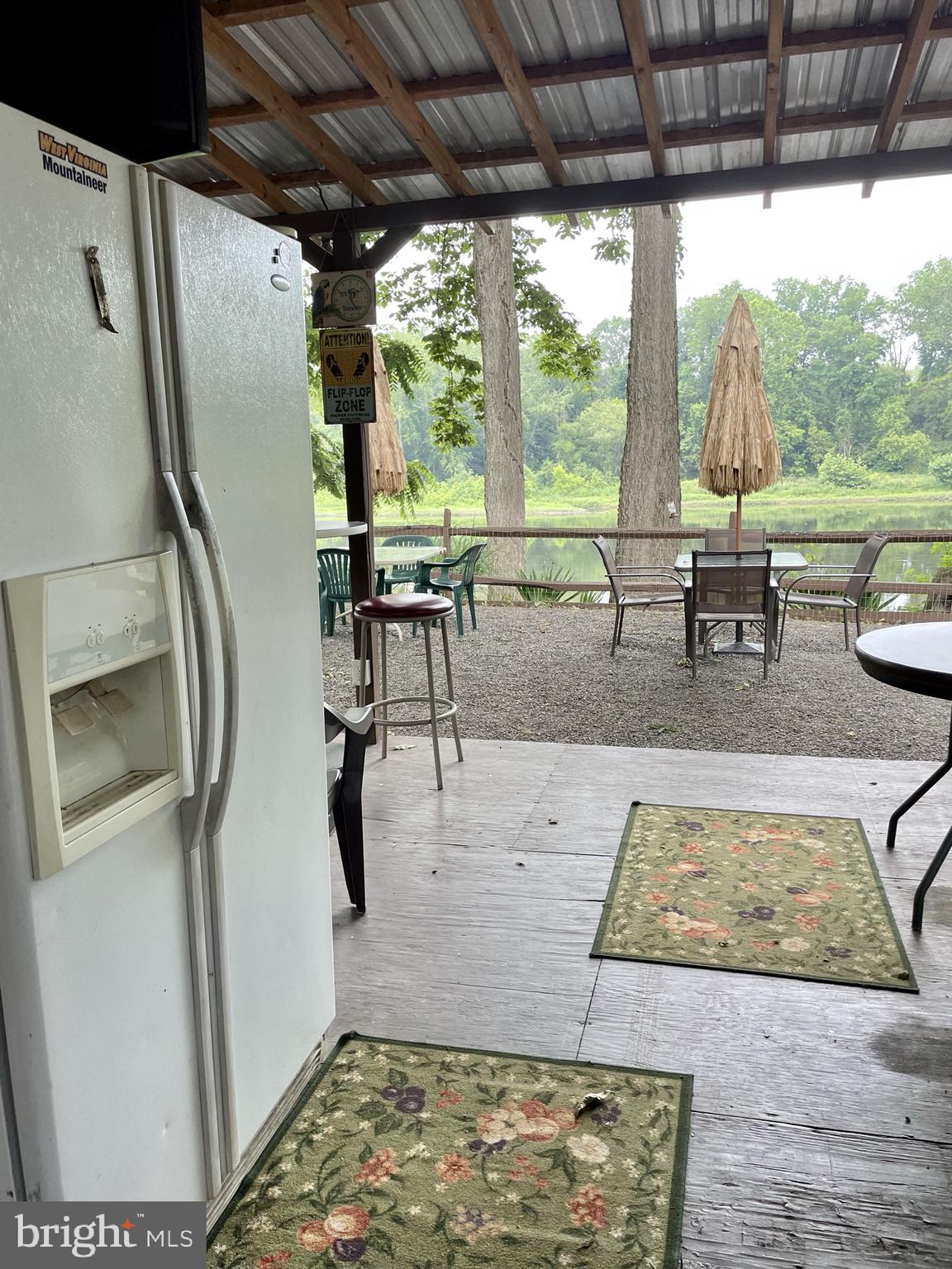512 Risinger Road Hedgesville, WV 25427 - Photo 42 of 93 outdoor kitchen
