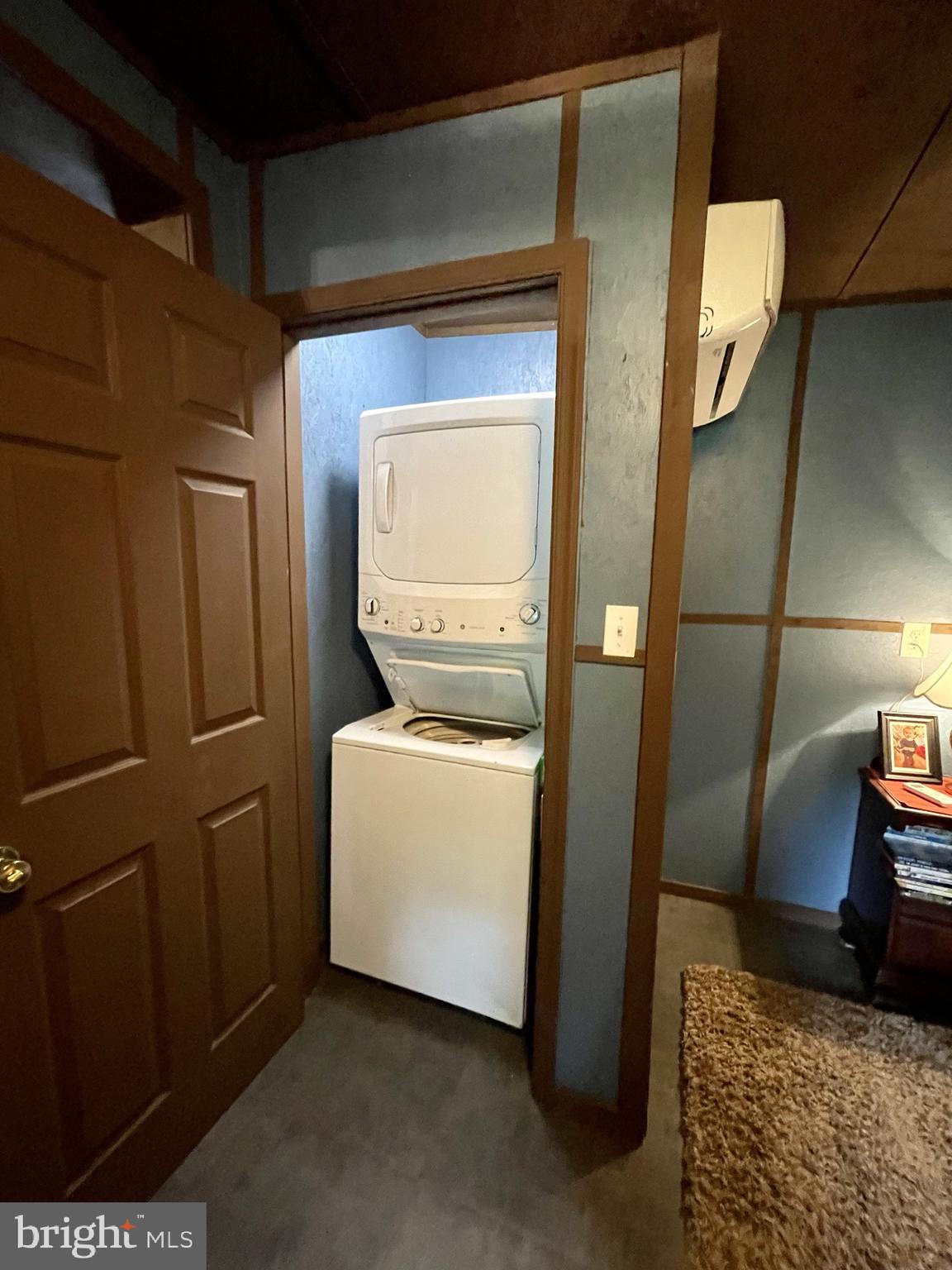 512 Risinger Road Hedgesville, WV 25427 - Photo 53 of 93 laundry closet