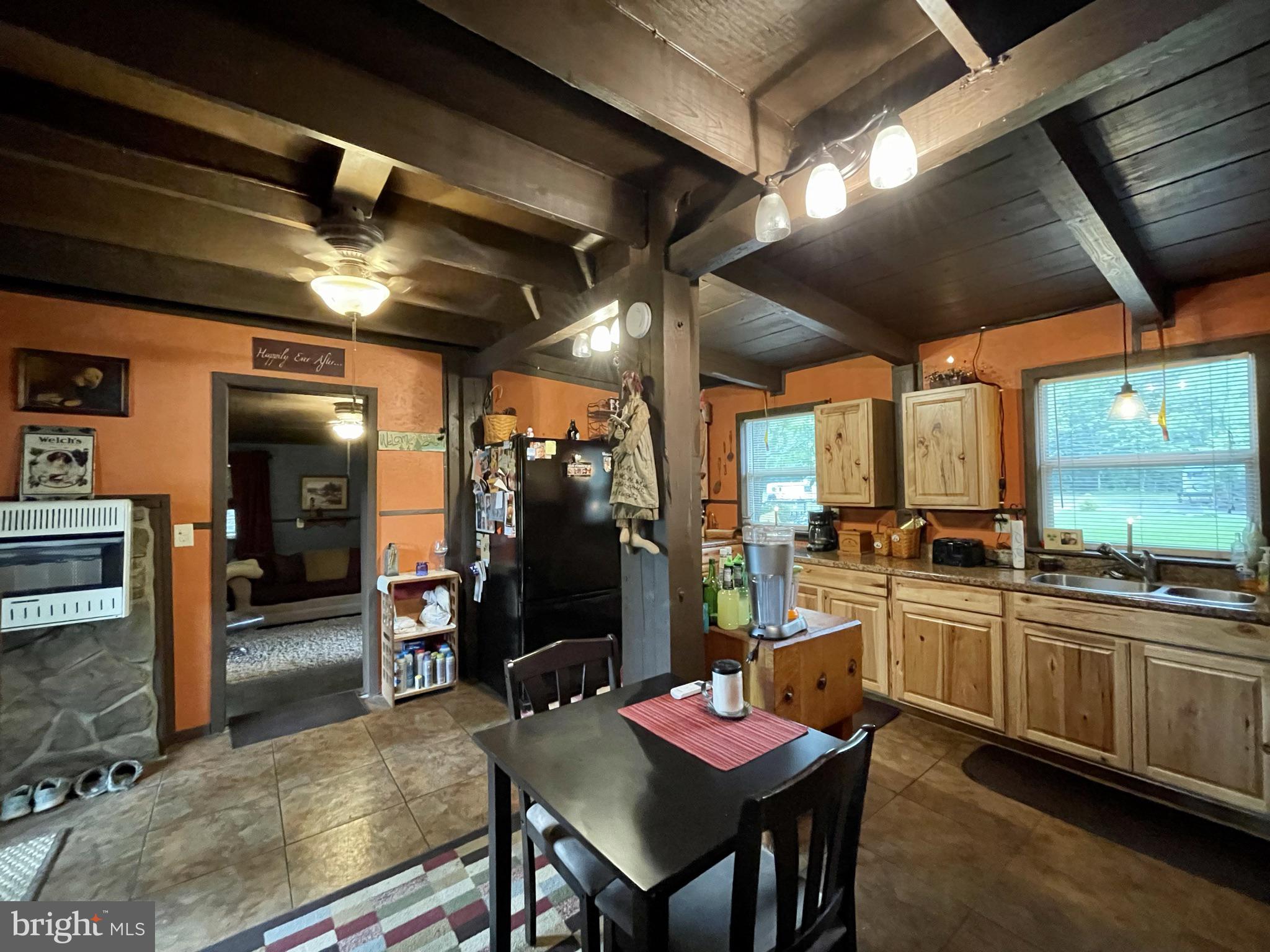512 Risinger Road Hedgesville, WV 25427 - Photo 57 of 93 kitchen/dining