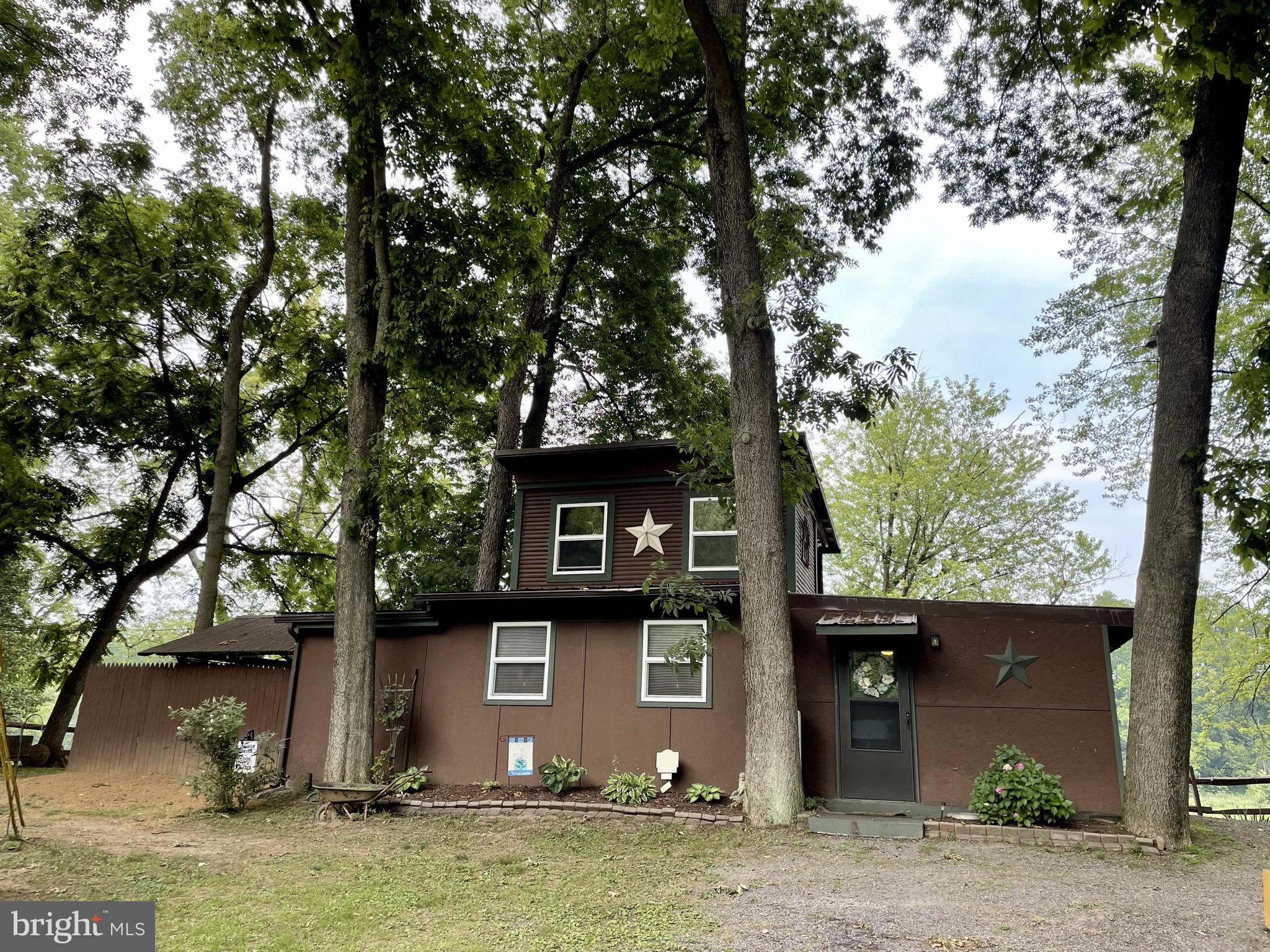 512 Risinger Road Hedgesville, WV 25427 - Photo 8 of 93 Gallery Image 8