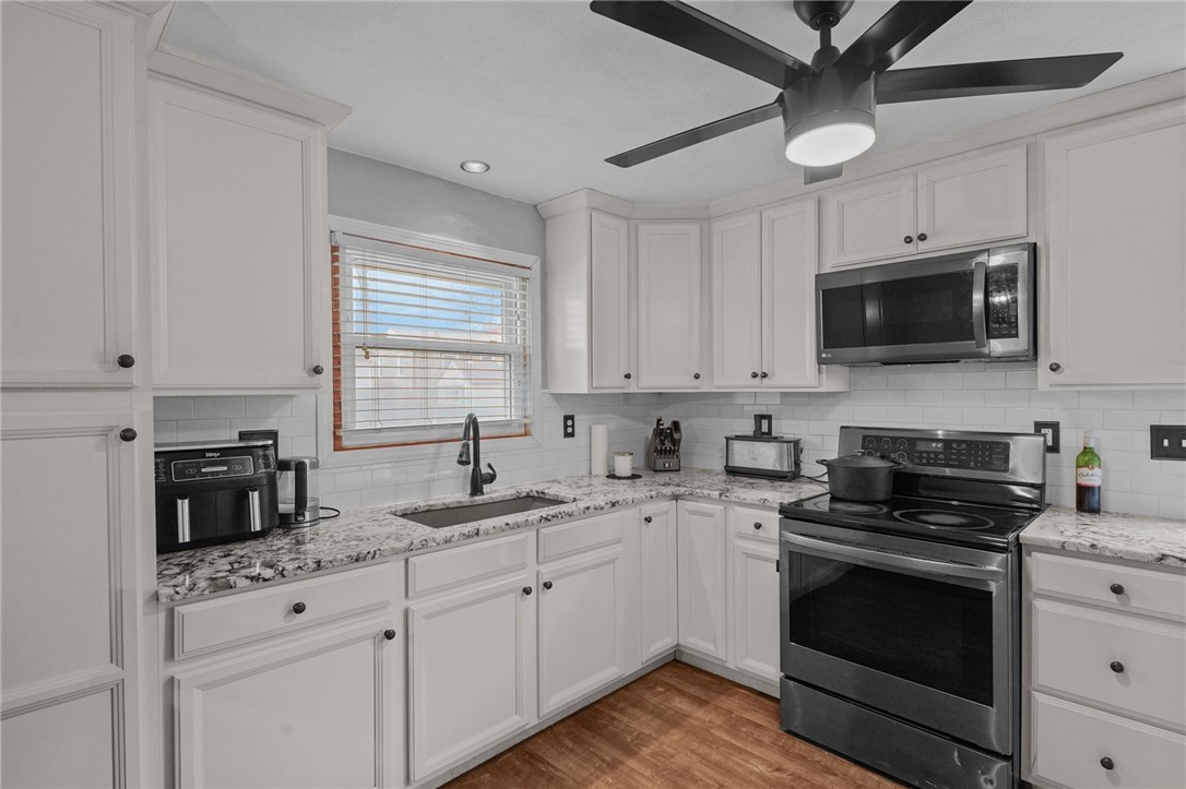 60 Rowley Street Providence, RI 02909 - Photo 6 of 17