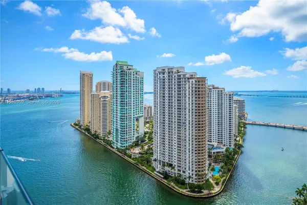 $15,500 | 300 Biscayne Blvd Way, Unit 3005W, Miami, FL 33131