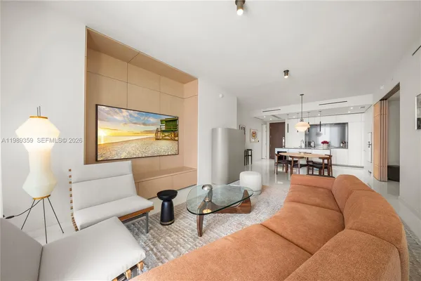 $15,500 | 300 Biscayne Blvd Way, Unit 3005W, Miami, FL 33131