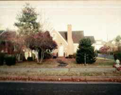 2501 Livingston Road Southwest Roanoke, VA 24015 - Photo 1 of 1 Listing Photo