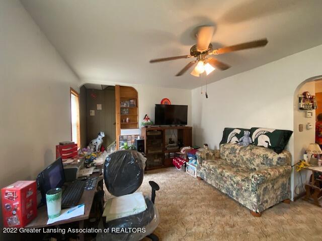 1207 Reo Road Lansing, MI 48910 - Photo 14 of 27 Living Room