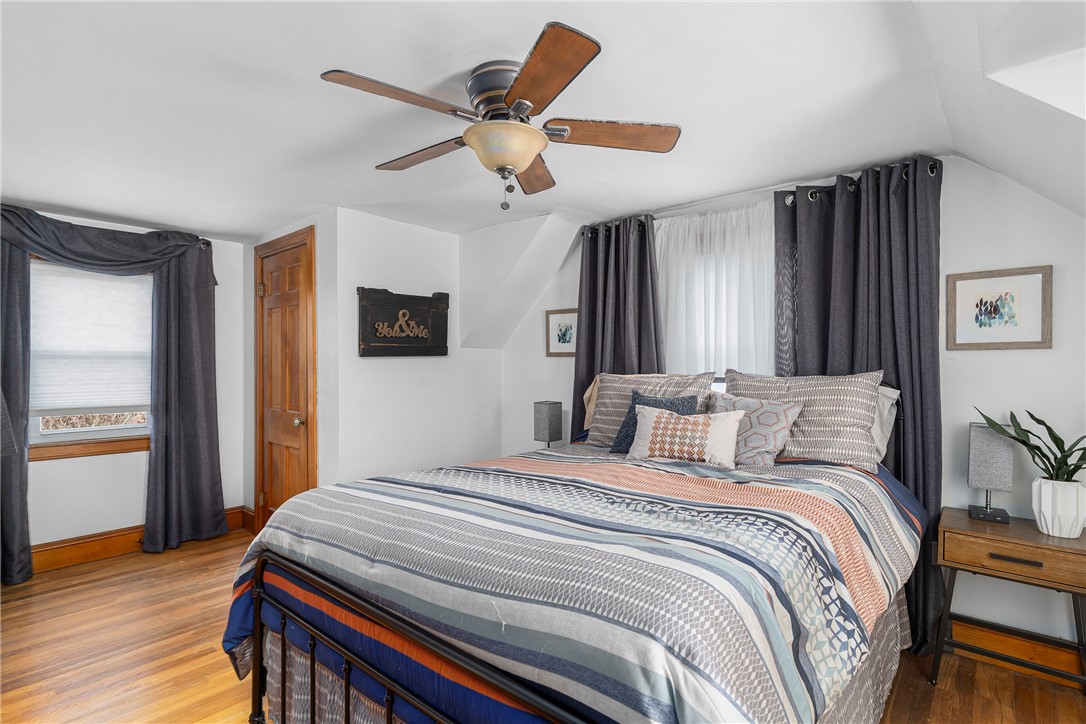 17 Brookwood Road Cranston, RI 02910 - Photo 27 of 32 Gallery Image 27