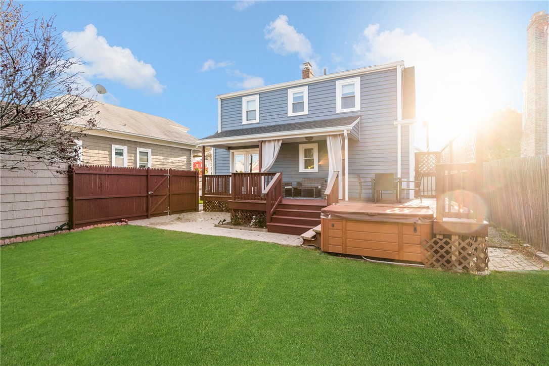 17 Brookwood Road Cranston, RI 02910 - Photo 5 of 32 Gallery Image 5