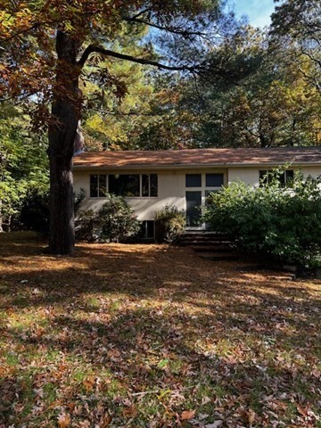 17 Suffolk Road Wellesley, MA 02481 - Photo 1 of 6 Gallery Image 1