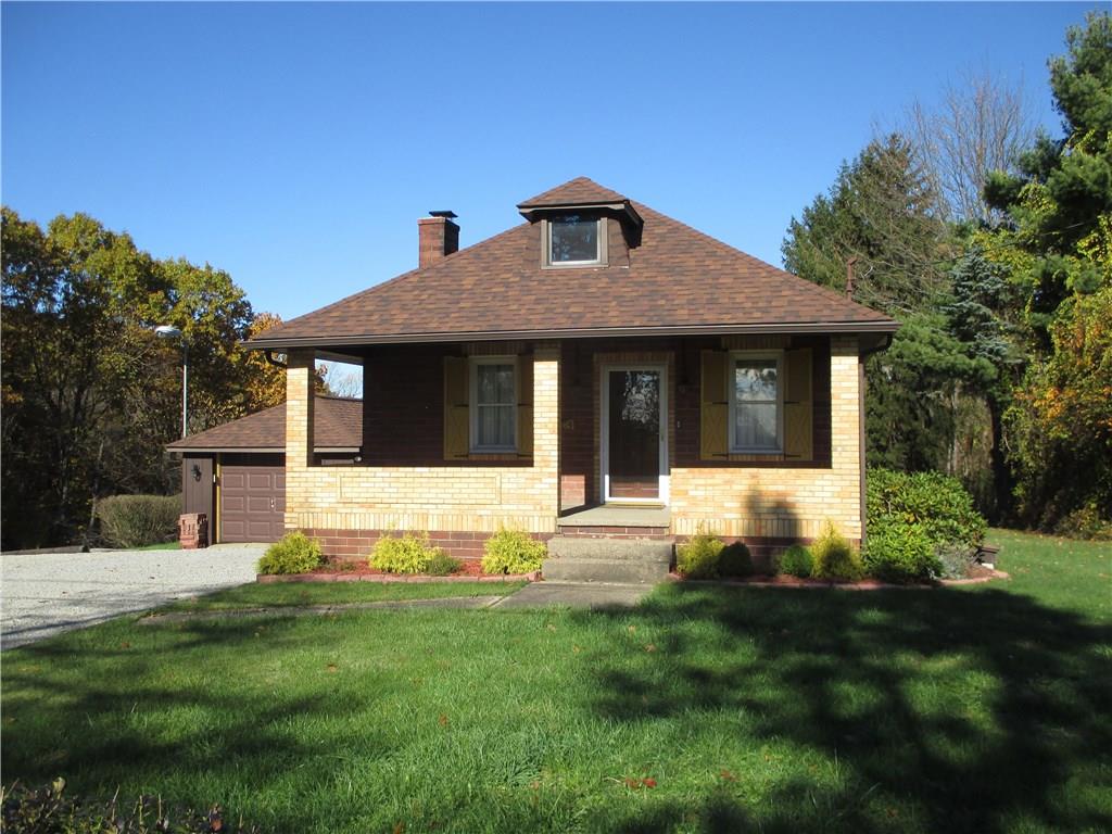 1405 Barclay Hill Road Beaver, PA 15009 - Photo 2 of 20 Front of House and Garage
