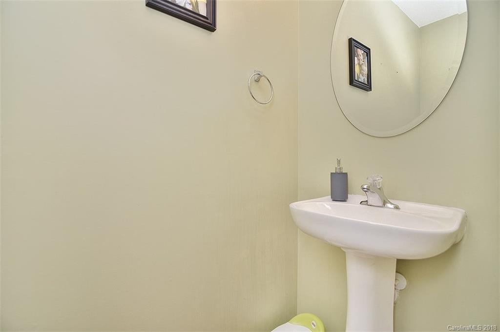8154 Rudolph Road, Unit 2303 Charlotte, NC 28216 - Photo 9 of 15