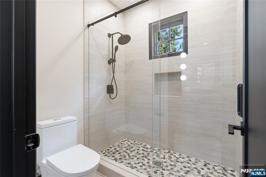 803 Marshall Road River Vale, NJ 07675 - Photo 30 of 44