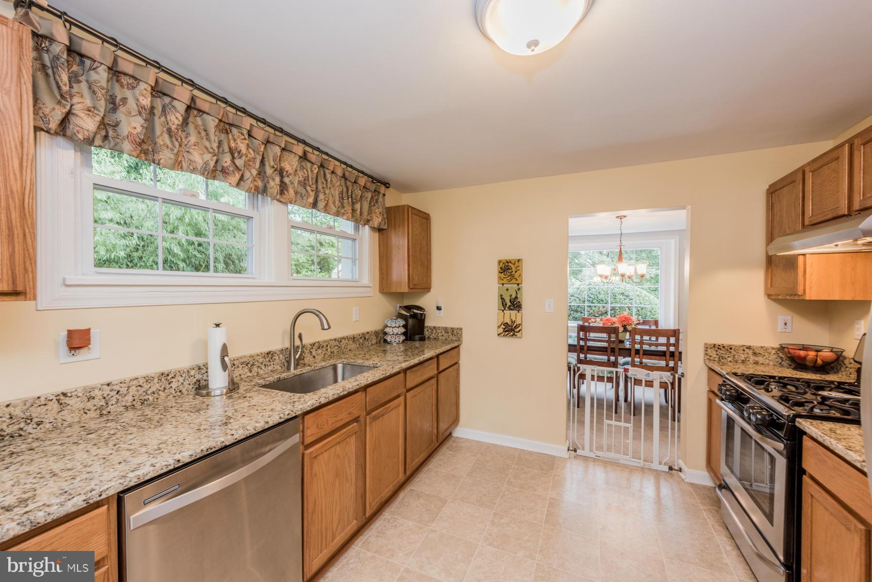 5014 Montgomery Road Ellicott City, MD 21043 - Photo 10 of 21 Kitchen