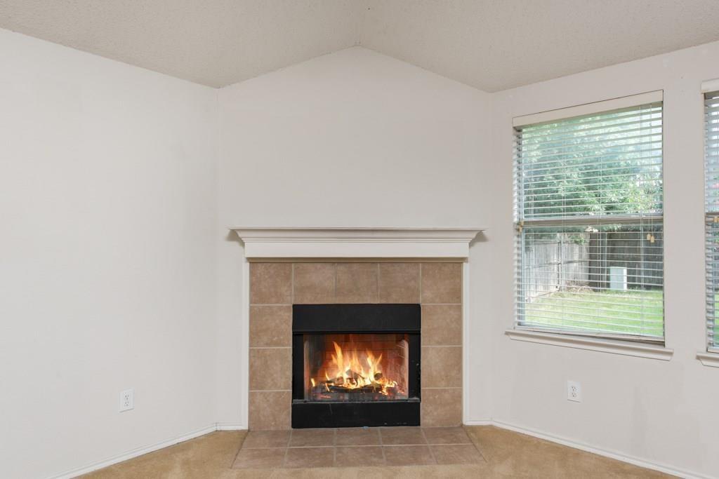 3508 Lasso Road Fort Worth, TX 76262 - Photo 9 of 17 Gallery Image 9