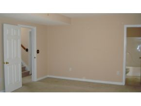 128 Laurel View Road Jonesborough, TN 37659 - Photo 6 of 12 Den downstairs