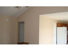 128 Laurel View Road Jonesborough, TN 37659 - Photo 8 of 12 Living room