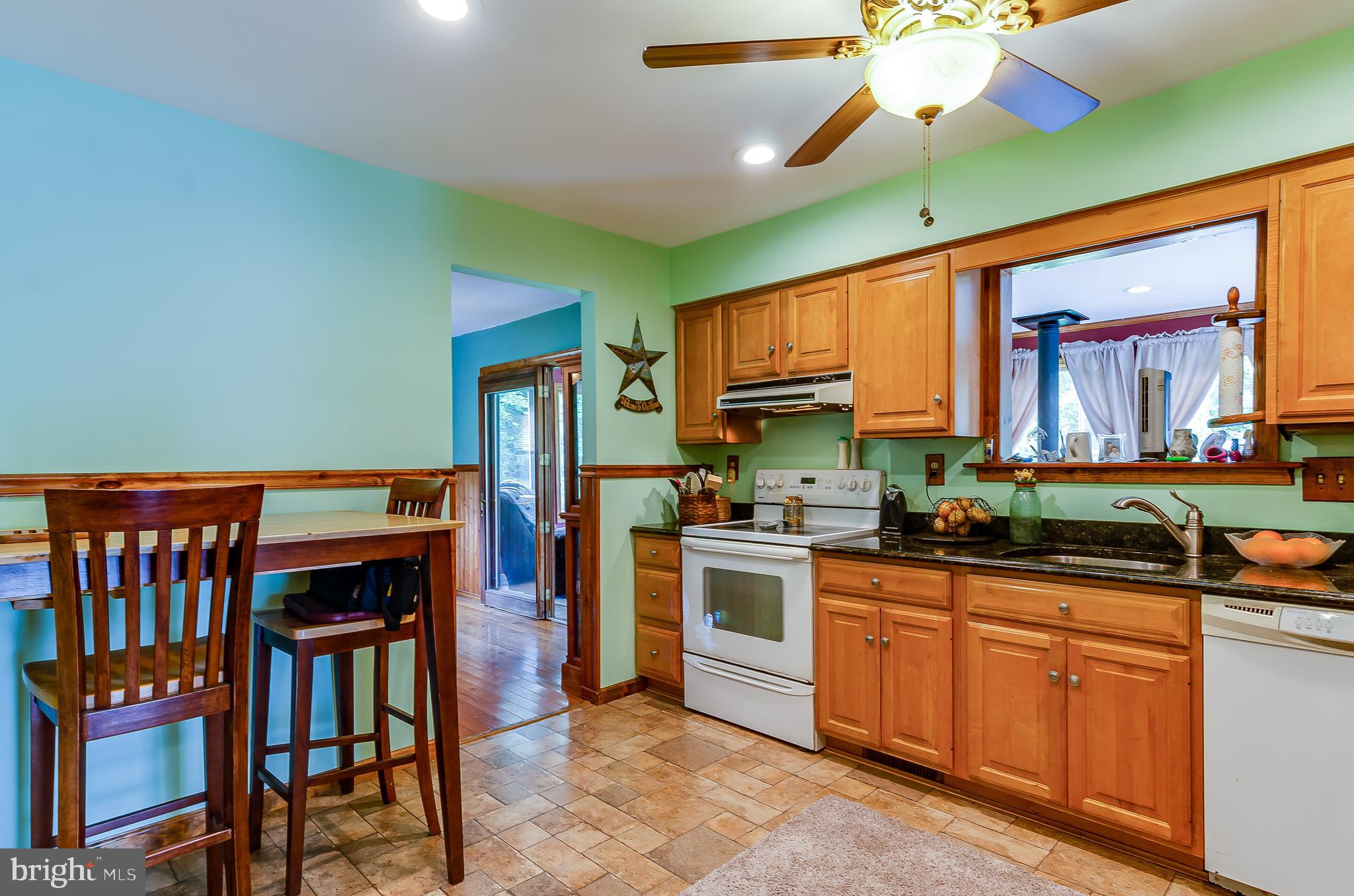 321 Retreat Road Southampton, NJ 08088 - Photo 11 of 32 Kitchen