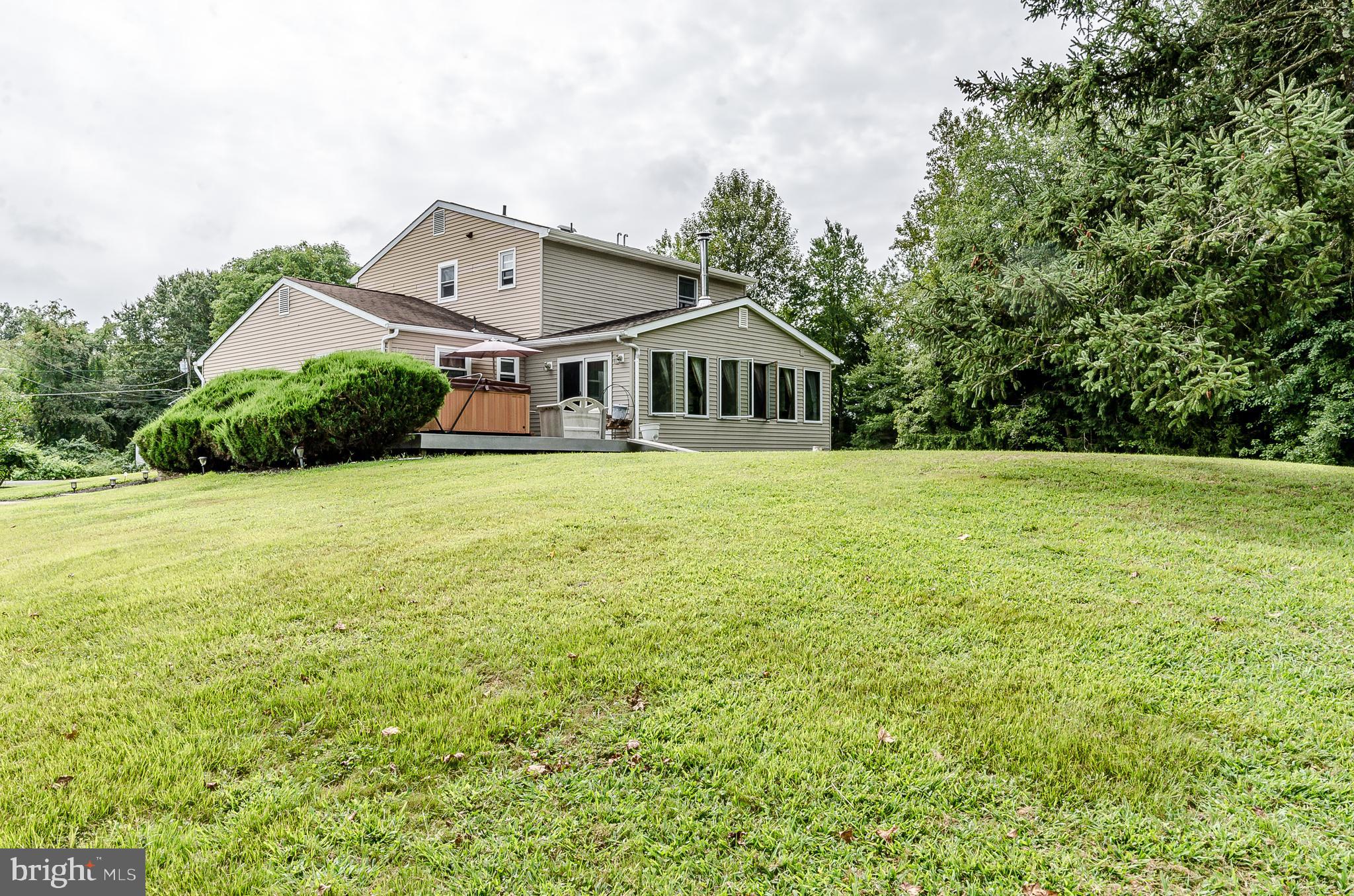 321 Retreat Road Southampton, NJ 08088 - Photo 28 of 32 Exterior Back