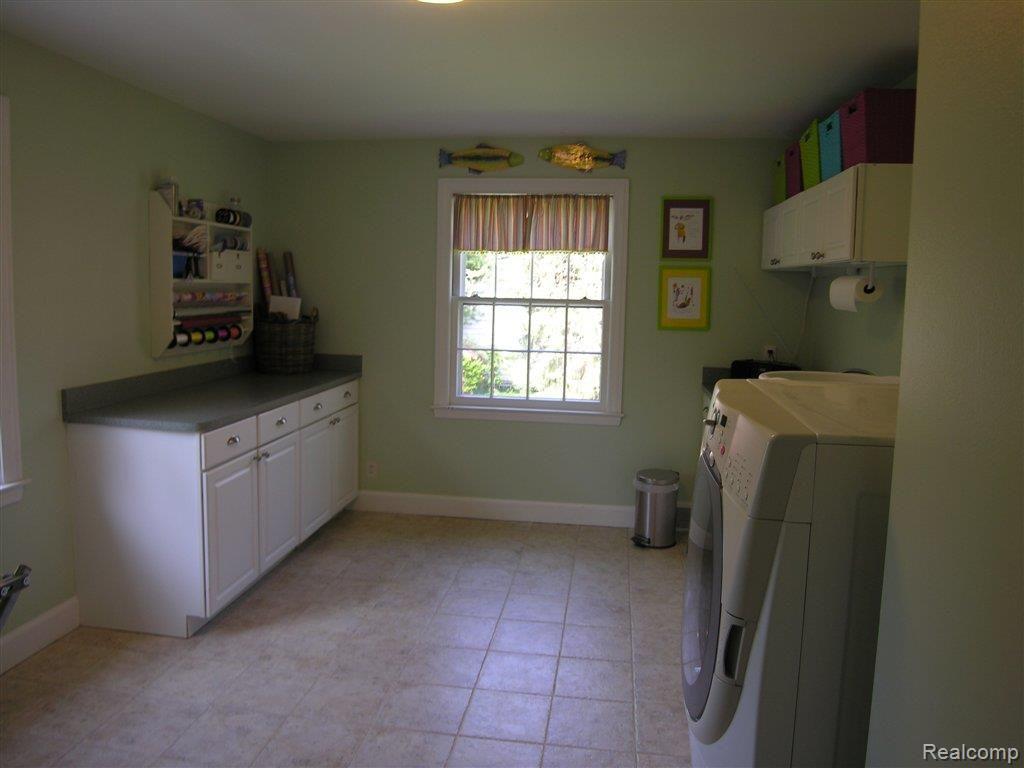 44 Renaud Road Grosse Pointe, MI 48236 - Photo 21 of 25 DSCN8265.JPG
