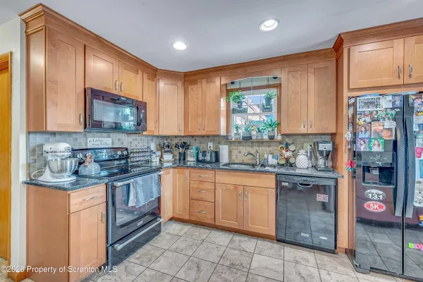 $319,900 | 777 North Main Street, Pittston, PA 18640