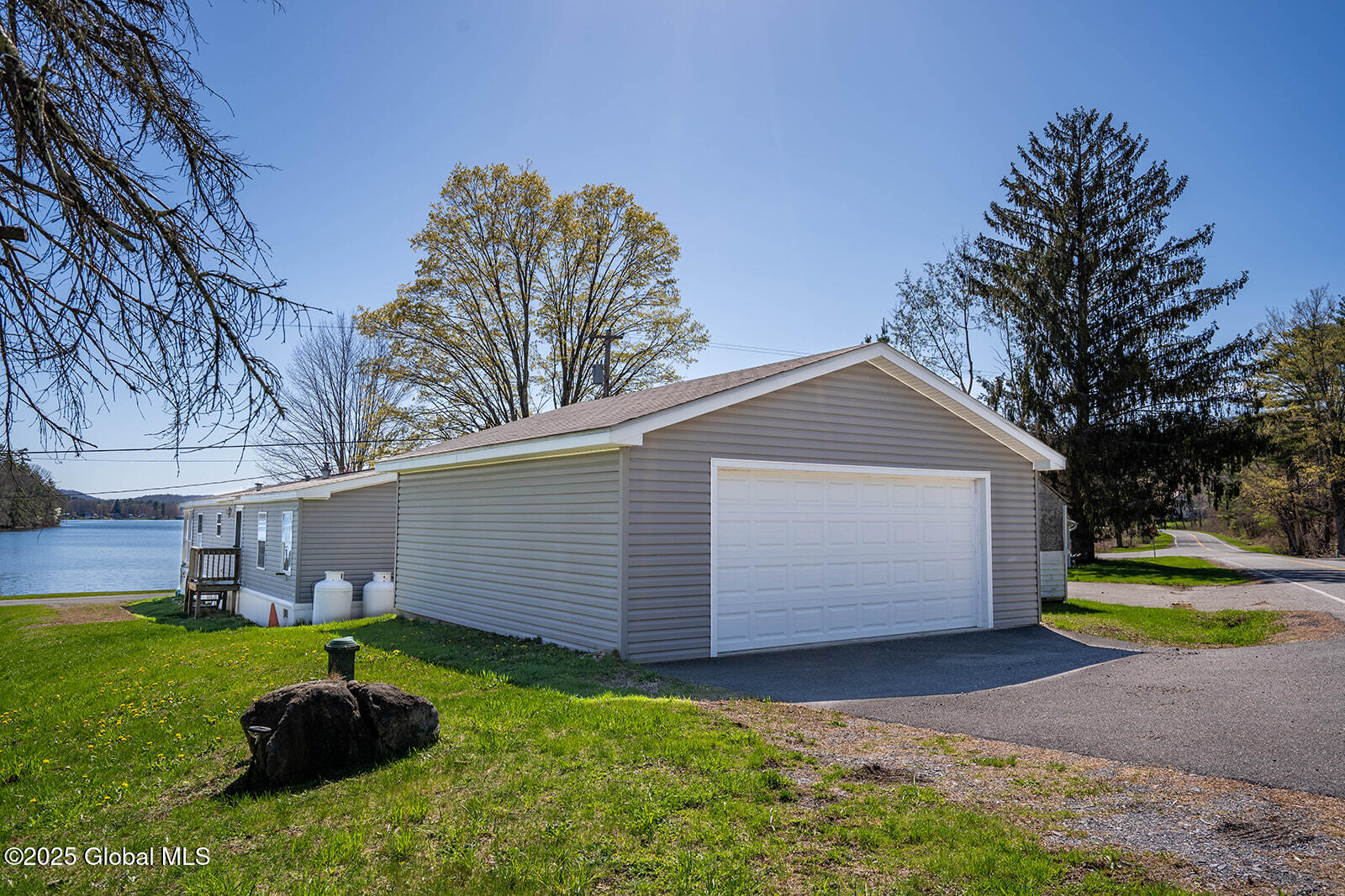 702 East Lake Road Argyle, NY 12809 - Photo 6 of 38 _DSC2533-HDR