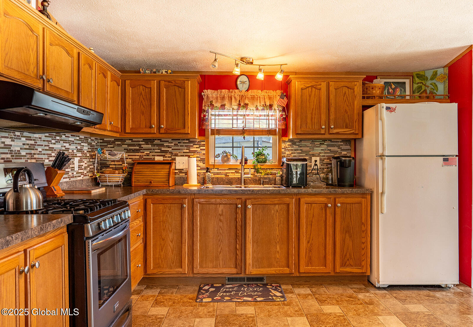 702 East Lake Road Argyle, NY 12809 - Photo 9 of 38 Spacious Kitchen