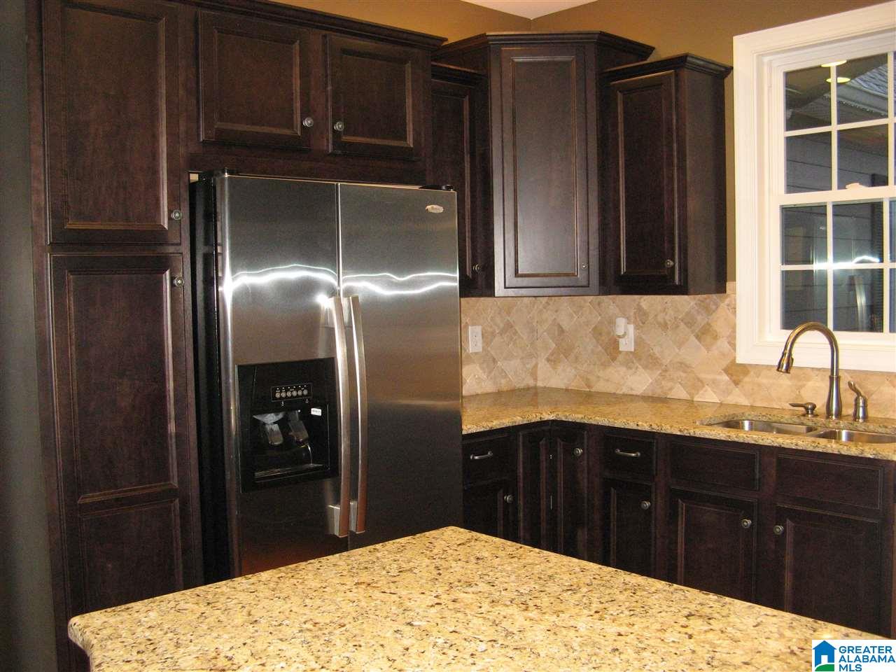 597 Cove Road Sylacauga, AL 35151 - Photo 8 of 35