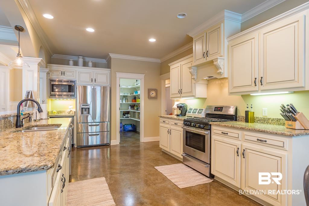 561 Musket Avenue Fairhope, AL 36532 - Photo 8 of 25 Kitchen - Additional View