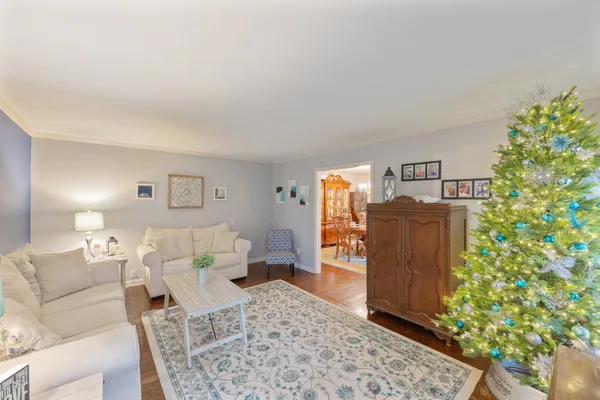 $389,900 | 371 Woodland Drive, Huntingdon, TN 38344