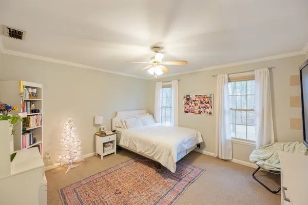 $389,900 | 371 Woodland Drive, Huntingdon, TN 38344