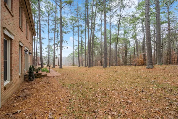 $389,900 | 371 Woodland Drive, Huntingdon, TN 38344