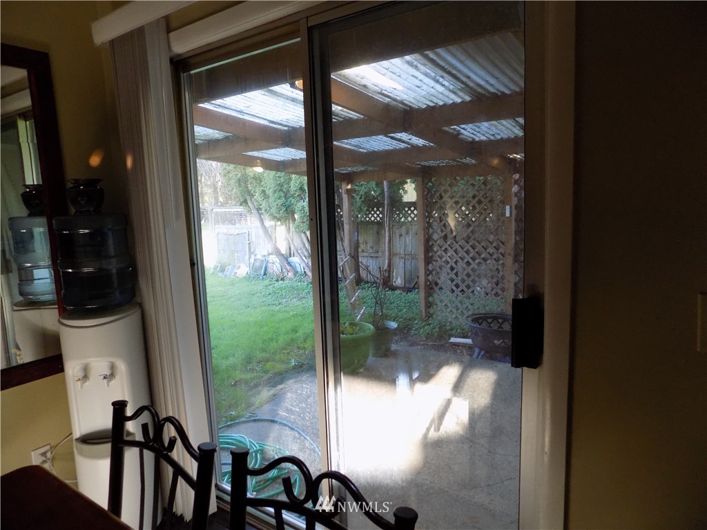1102 Calhoun Road Aberdeen, WA 98520 - Photo 4 of 15 Gallery Image 4