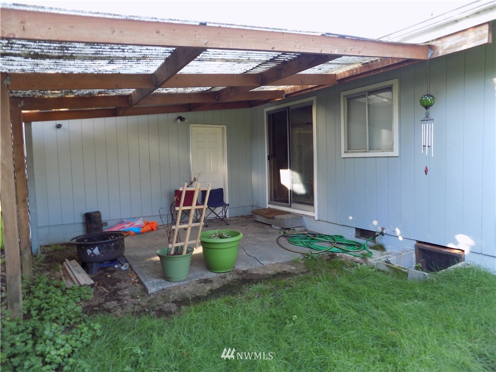 1102 Calhoun Road Aberdeen, WA 98520 - Photo 5 of 15 Gallery Image 5