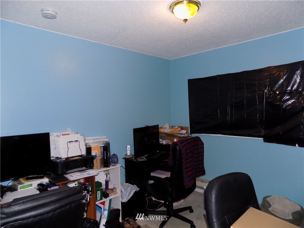 1102 Calhoun Road Aberdeen, WA 98520 - Photo 10 of 15 Gallery Image 10