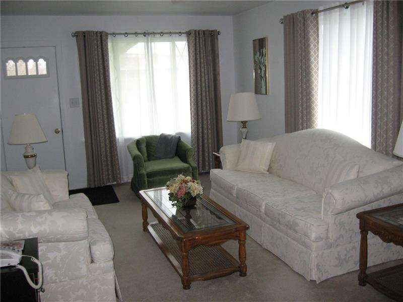 1005 Wible Run Road Pittsburgh, PA 15209 - Photo 3 of 15