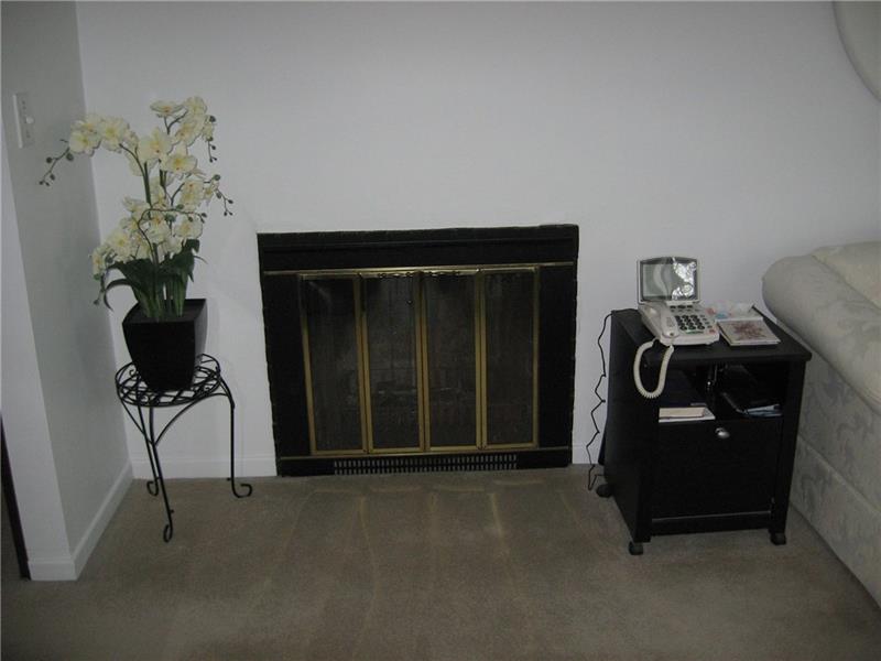 1005 Wible Run Road Pittsburgh, PA 15209 - Photo 4 of 15