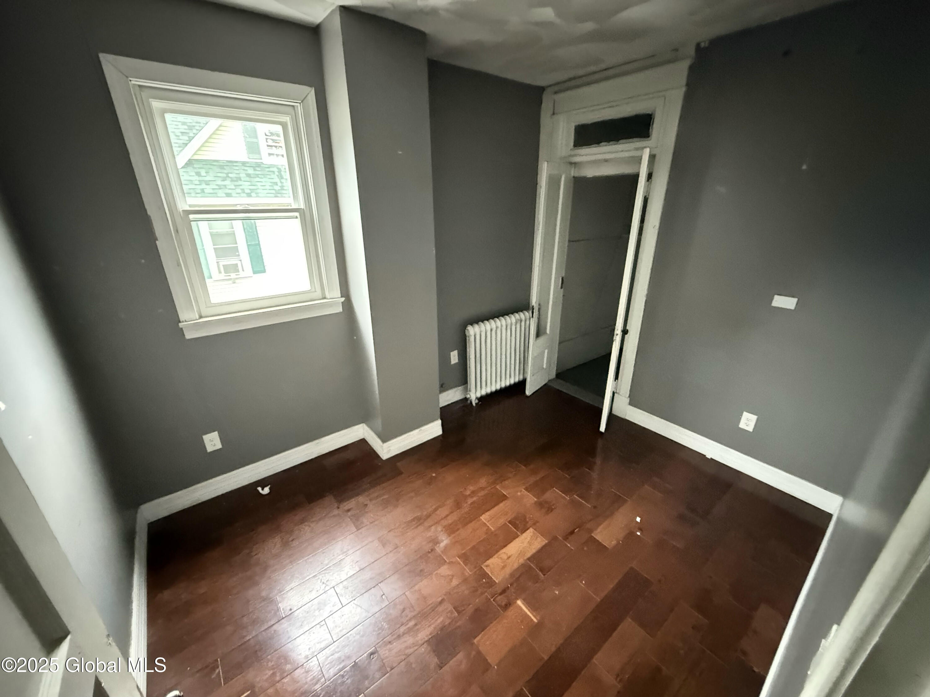 554 Washington Avenue Albany, NY 12203 - Photo 7 of 22 IMG_0388