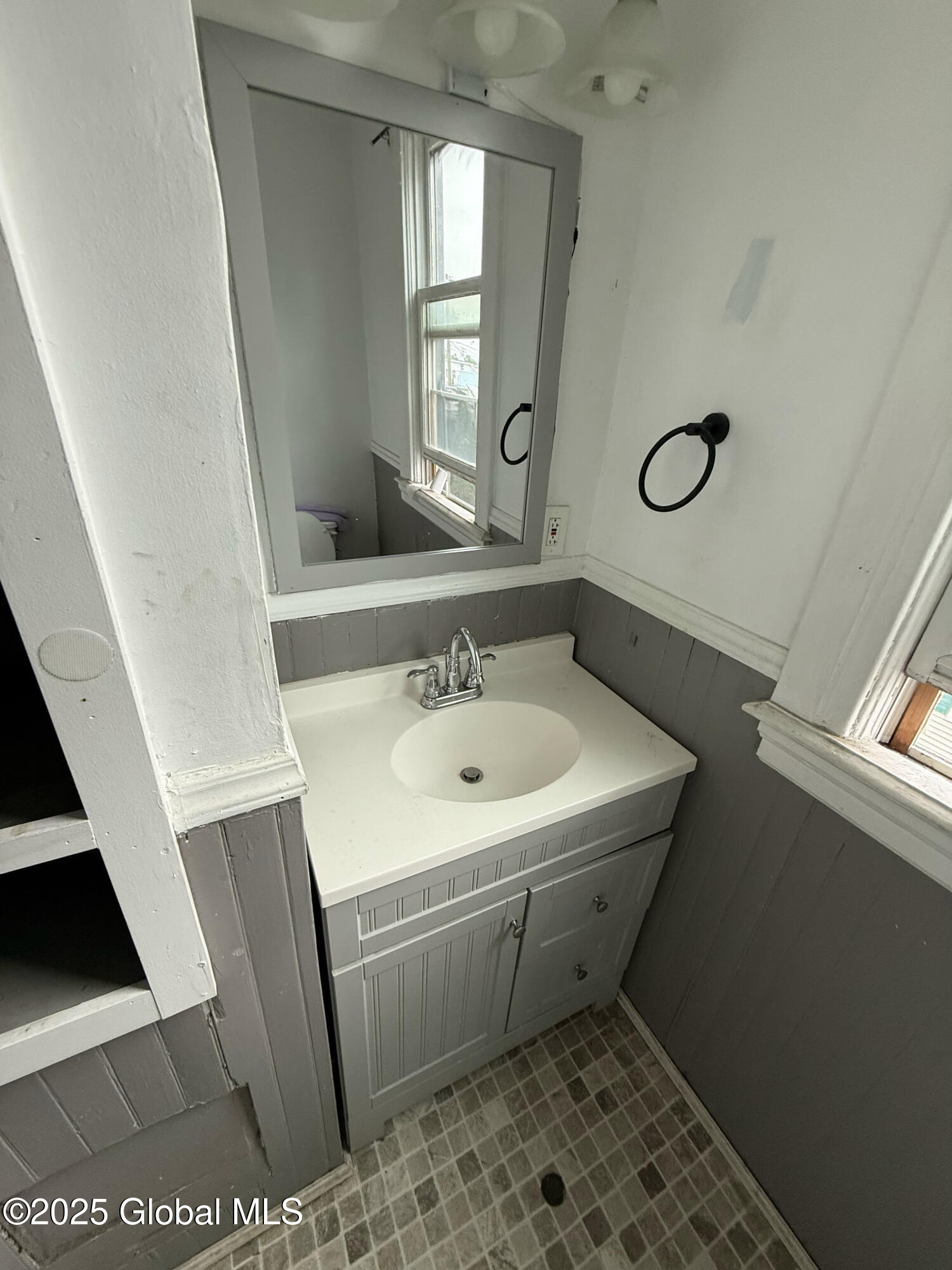 554 Washington Avenue Albany, NY 12203 - Photo 10 of 22 IMG_0384