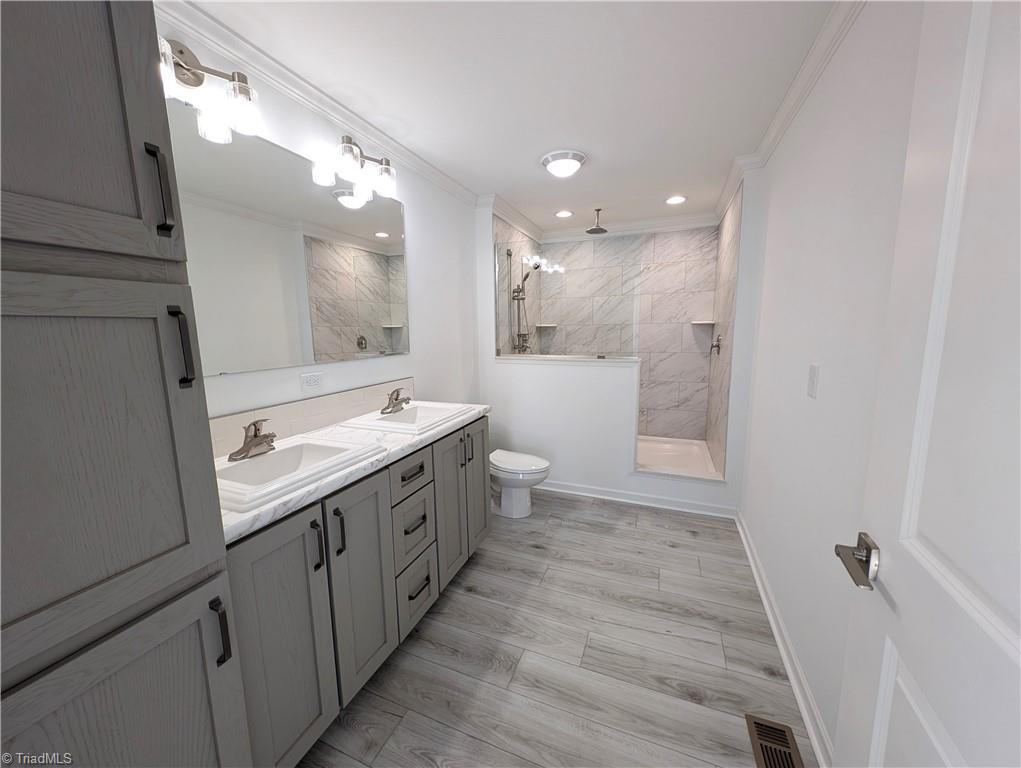 2135 Meadow Ridge Road Burlington, NC 27217 - Photo 22 of 37