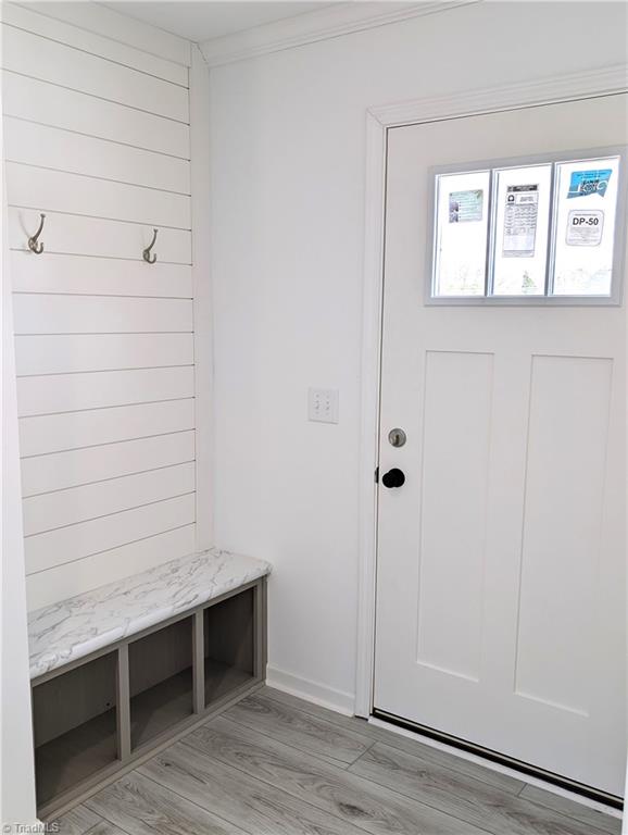 2135 Meadow Ridge Road Burlington, NC 27217 - Photo 4 of 37